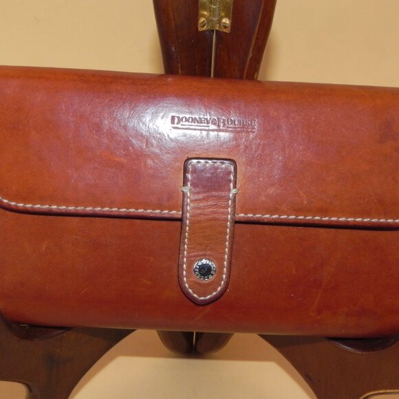 Dooney & Bourke Alto Collection Checkbook Holder Vacchetta Leather Wallet - Picture 3 of 11